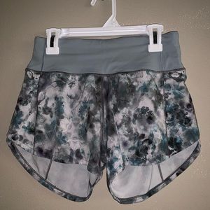 lululemon highwasited speed up shorts!!!!